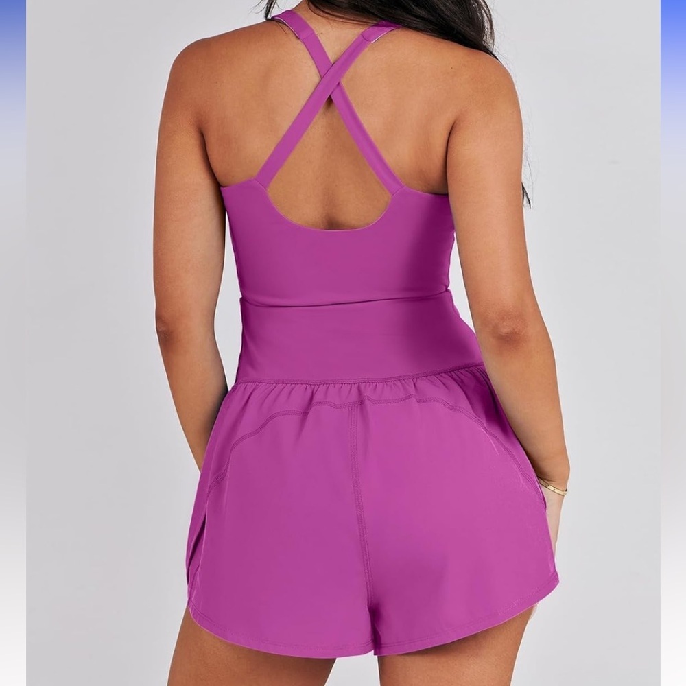 Caracilia Women's Stretchy Pink Workout Romper. Size Small - Picture 3 of 9